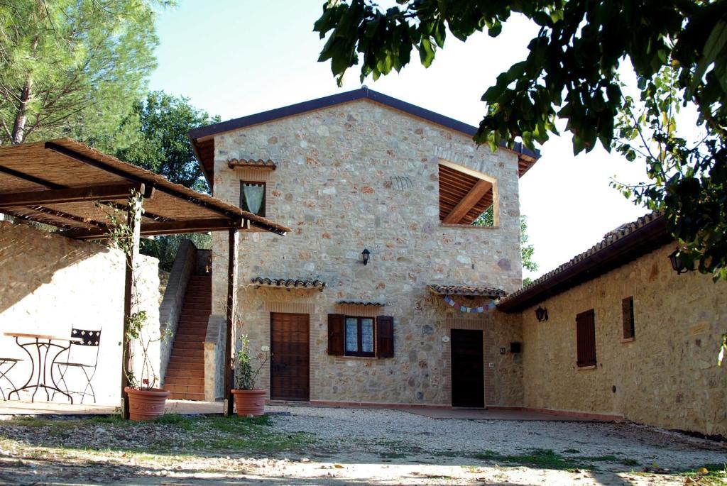 Ferienwohnung Agriturismo Bio Tra Cielo E Terra Grutti Exterior foto